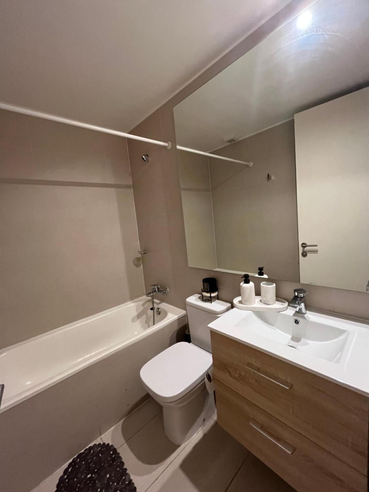Manquehue Condes Apartamento *